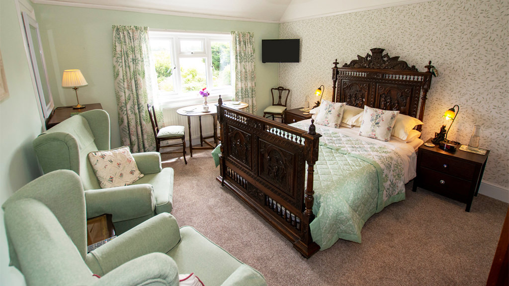 Isle of Wight Continental Bed and Breakfast B&B Room Only Green